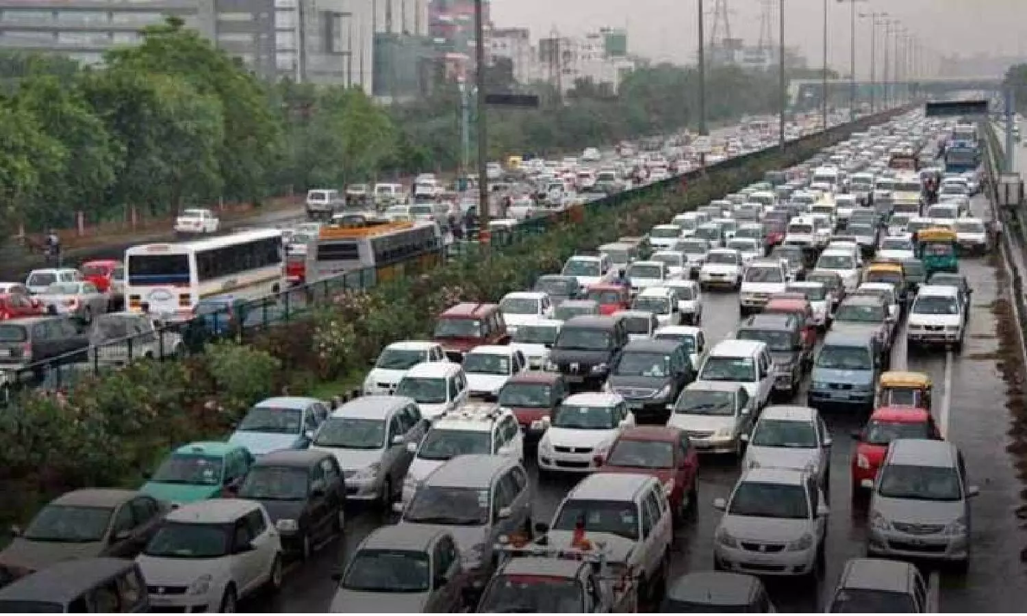 Why Pragathi Nagar is the Smart Commuter's Choice?
